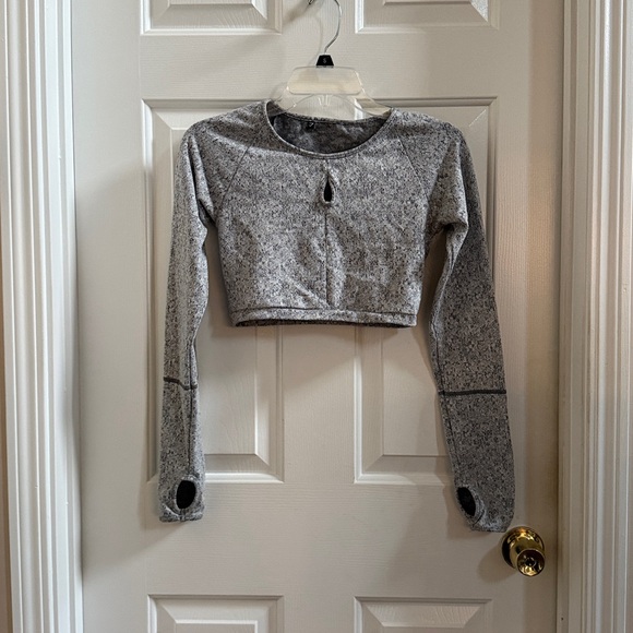 Gymshark Tops - Gym Shark Cropped Keyhole Workout Top